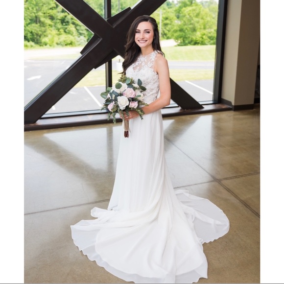 Wedding Dress- Mon Cheri “Enchanting” collection. - Picture 2 of 4